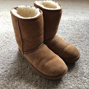 Ugg shortie boots